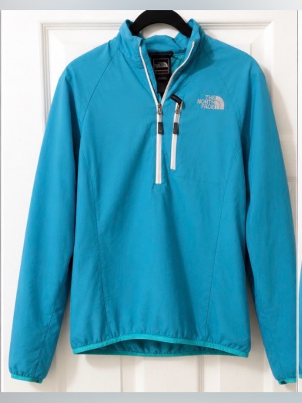 The North Face Summit Series Women’s M Quarter Zip Wind Jacket Blue